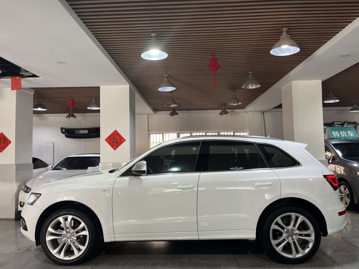 2014年3月奧迪 奧迪SQ5  2014款 SQ5 3.0 TFSI quattro