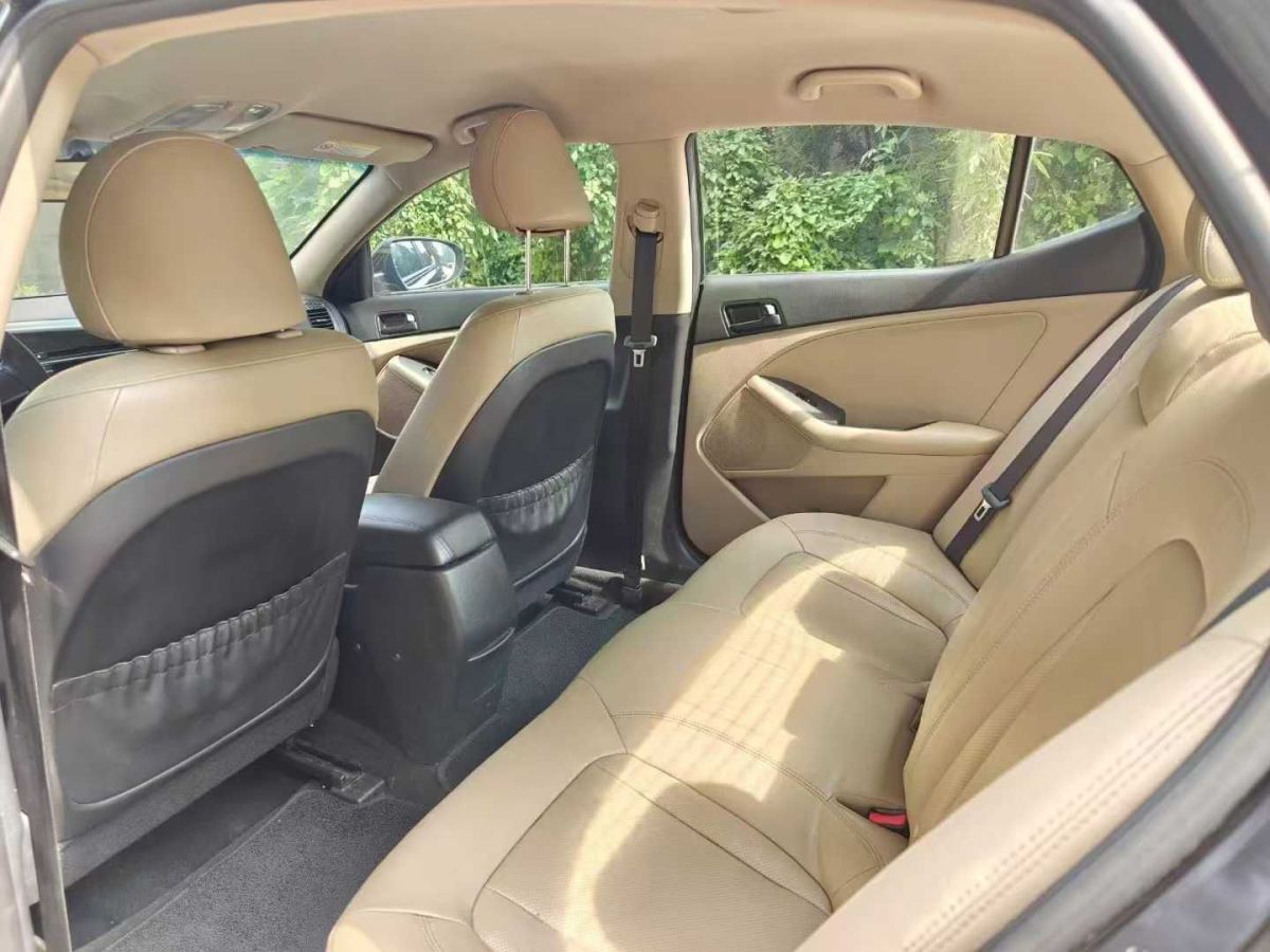 起亞 K5  2012款 2.0 DLX圖片