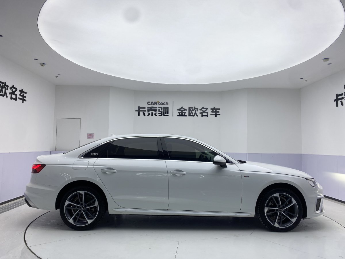 奧迪 奧迪A4L  2022款 40 TFSI 時(shí)尚動(dòng)感型圖片