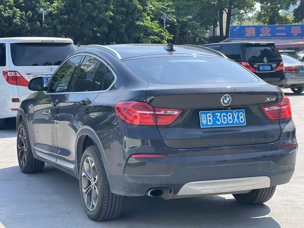 寶馬 寶馬X4  2014款 xDrive20i X設(shè)計套裝圖片