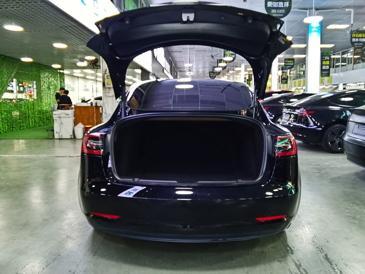 特斯拉 Model Y  2022款 改款 后輪驅(qū)動版圖片