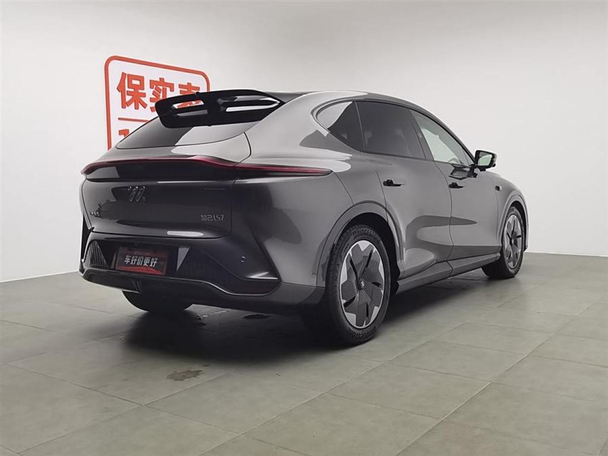 智己 智己LS7  2023款 90kWh Elite后驅(qū)版圖片