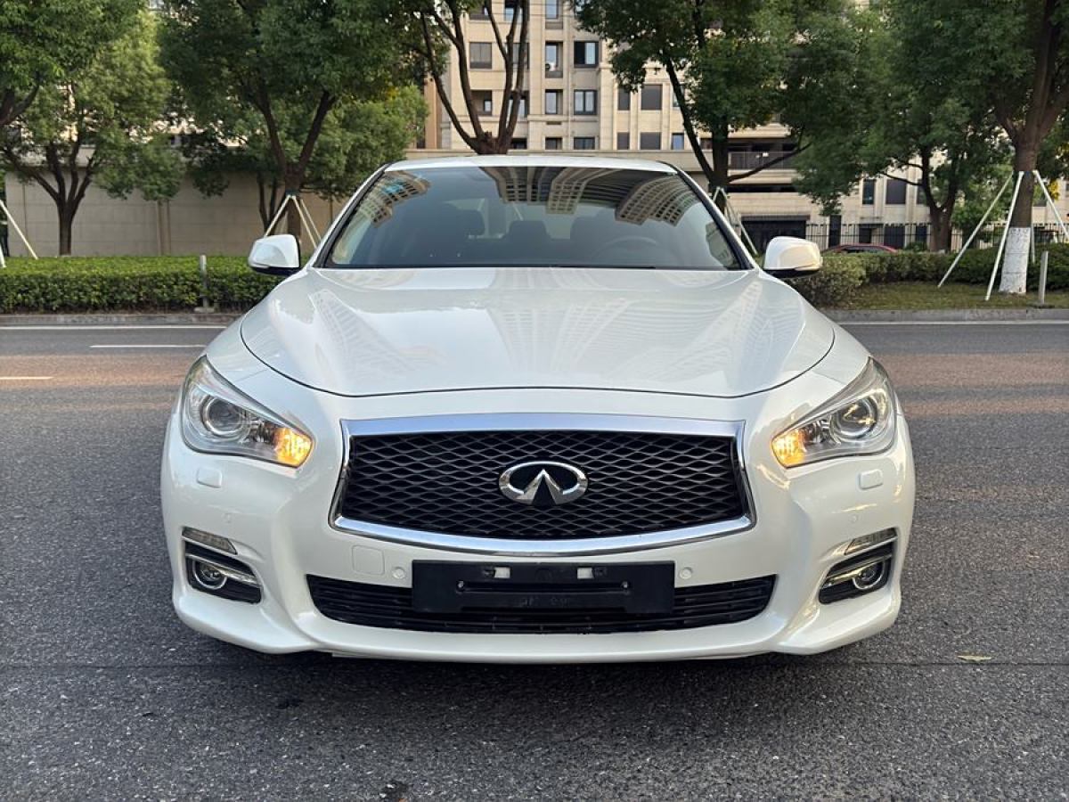 英菲尼迪 Q50  2014款 2.0T 舒適版圖片