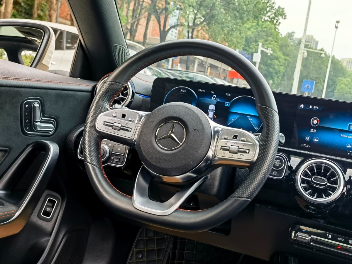 奔馳 奔馳CLA級  2022款 CLA 200圖片
