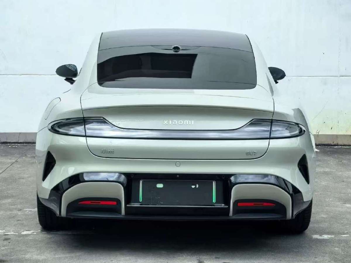 小米 小米SU7  2024款 700km 后驅(qū)標(biāo)準(zhǔn)創(chuàng)始版圖片