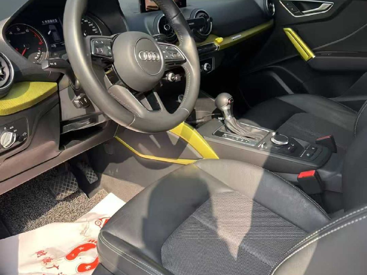 奧迪 奧迪Q3  2019款  45 TFSI quattro 豪華動(dòng)感型圖片