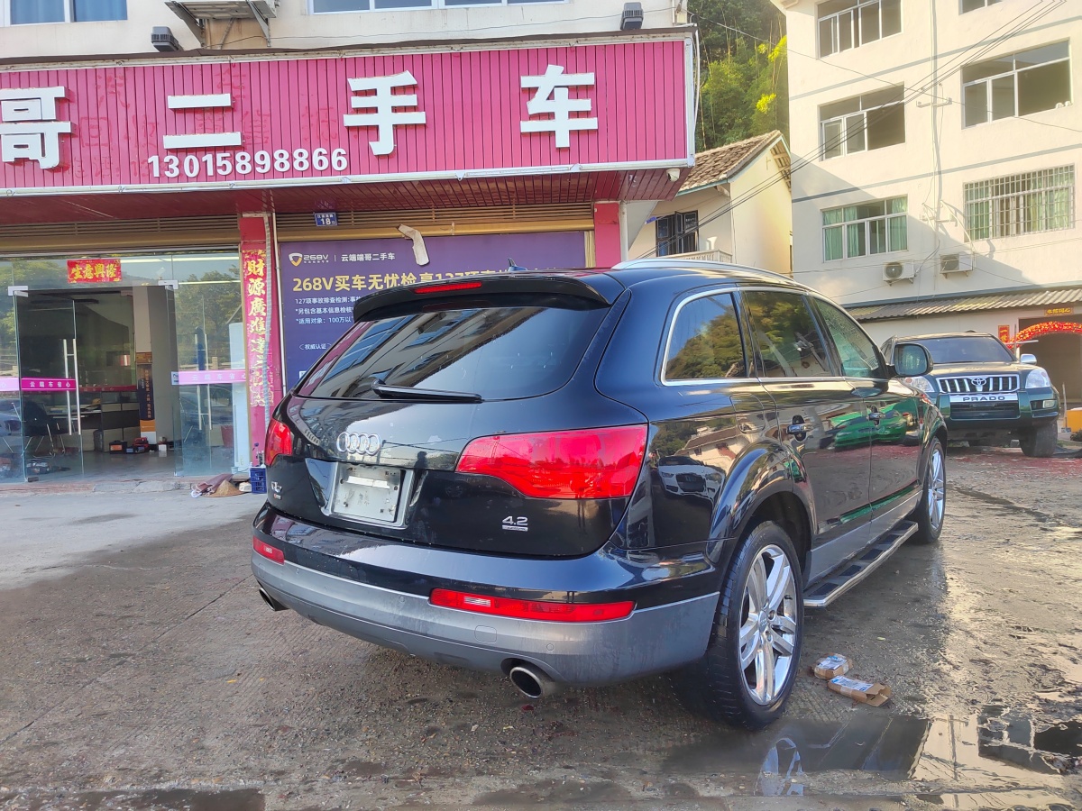 奧迪 奧迪Q7  2007款 4.2 FSI quattro 豪華型圖片