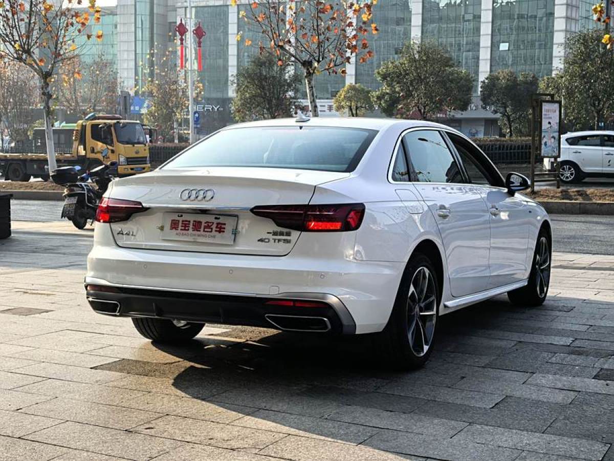 奧迪 奧迪A4L  2022款 40 TFSI 時尚動感型圖片