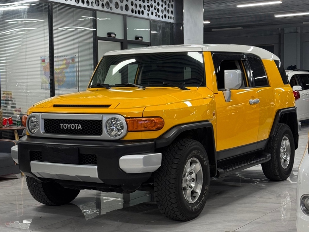 2009年12月豐田 FJ 酷路澤  2010款 4.0L