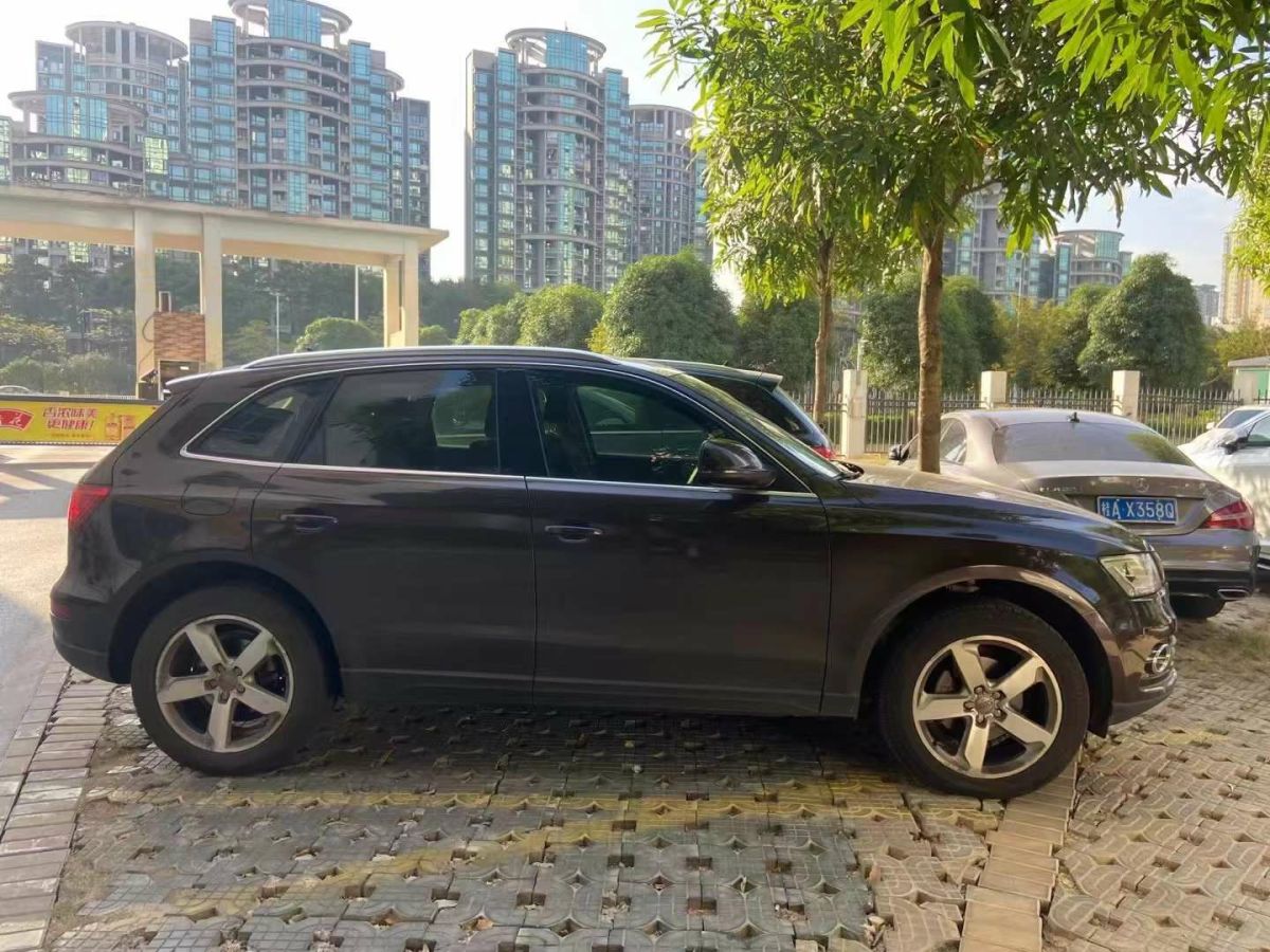 奧迪 奧迪Q7  2014款 Q7 中東版圖片