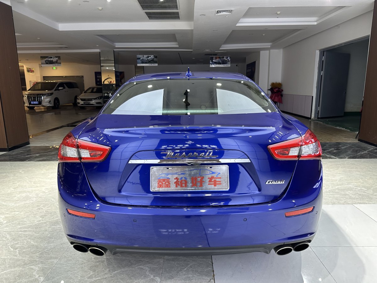 瑪莎拉蒂 Ghibli  2014款 3.0T 標(biāo)準(zhǔn)版圖片