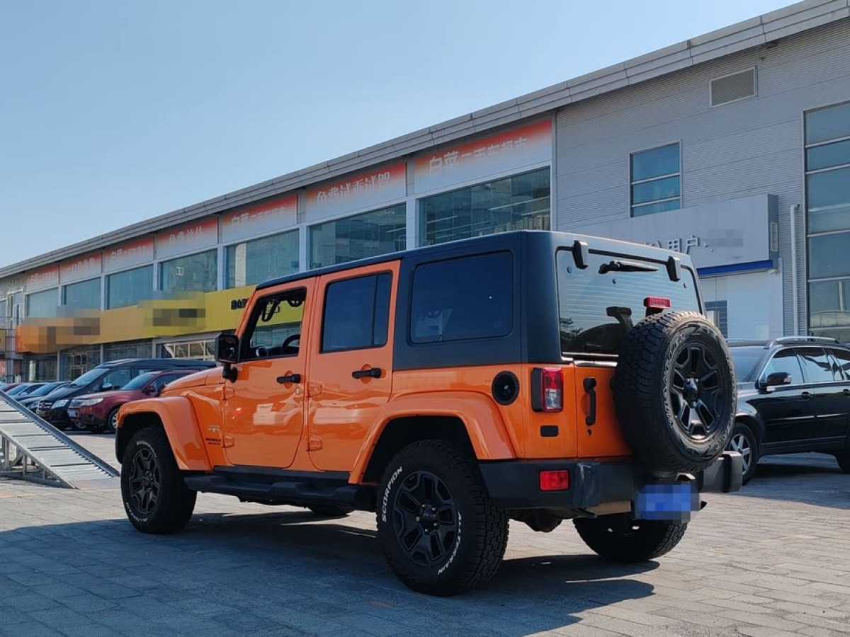 Jeep 牧馬人  2013款 3.6L Sahara 四門版圖片