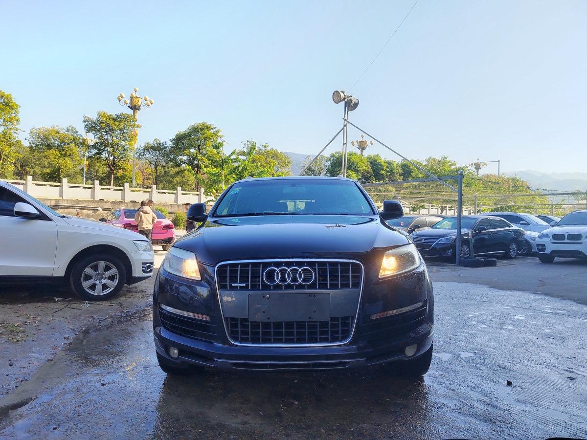 奧迪 奧迪Q7  2007款 4.2 FSI quattro 豪華型圖片