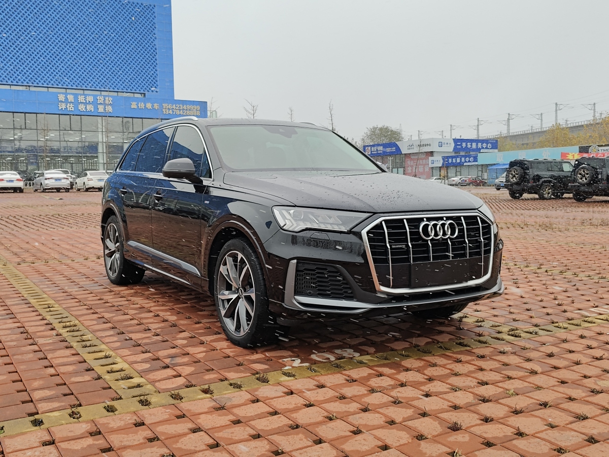 奧迪 奧迪Q7  2024款 55 TFSI quattro S line運動型圖片