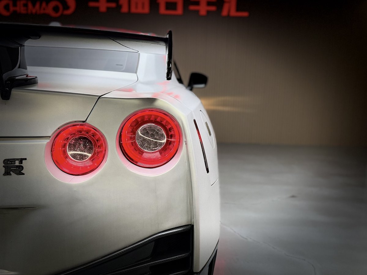 日產(chǎn) GT-R  2010款 3.8T Premium Edition圖片