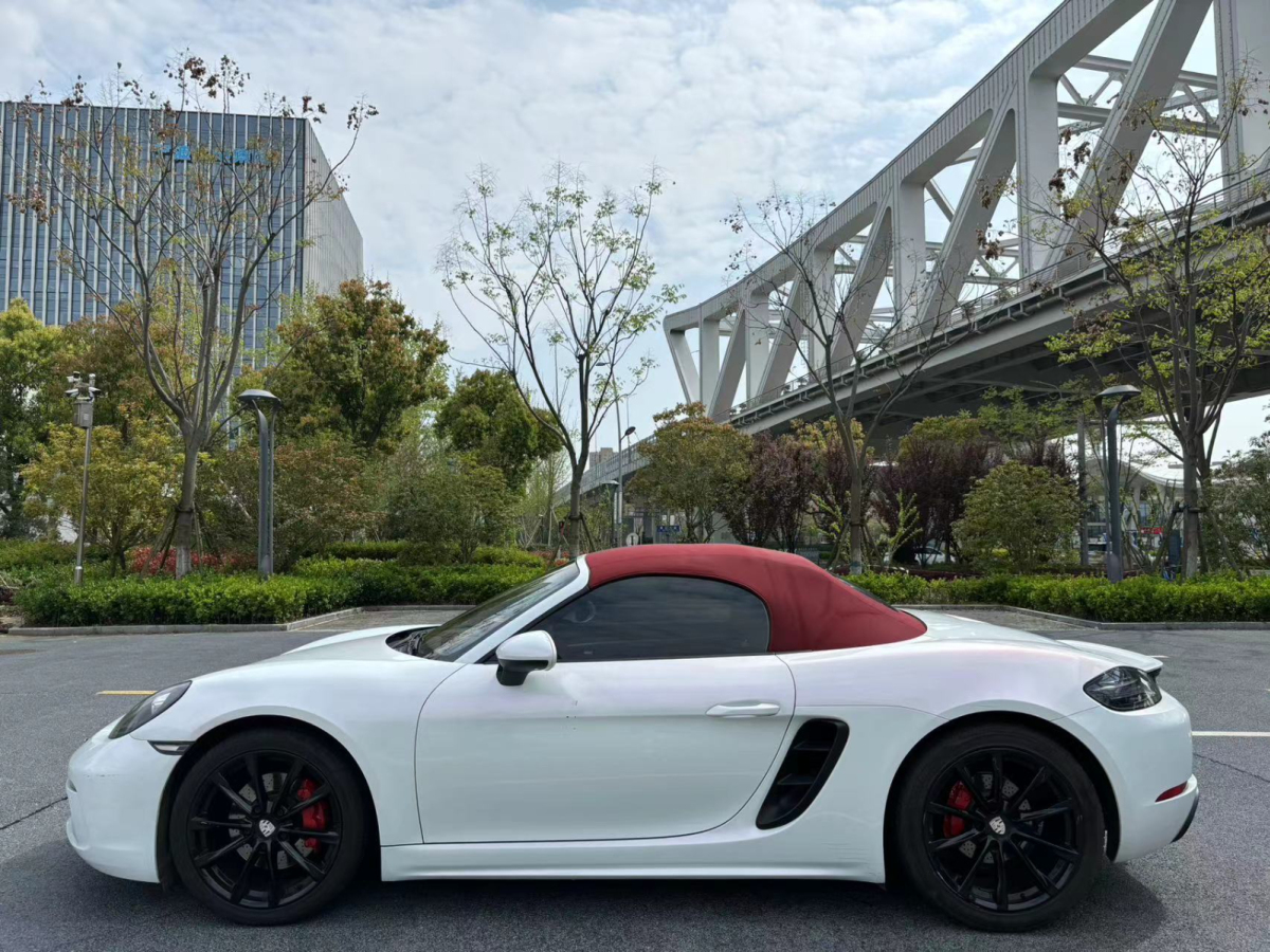 保時(shí)捷 Boxster  1523款 Boxster 2.7圖片