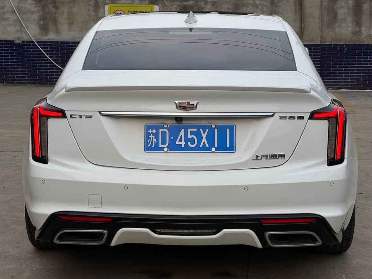 凱迪拉克 CT5  2020款 改款 28T 領(lǐng)先運(yùn)動(dòng)型圖片