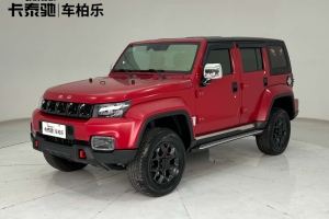 BJ40 北京 2.0D 自動四驅(qū)刀鋒英雄版?zhèn)b客型