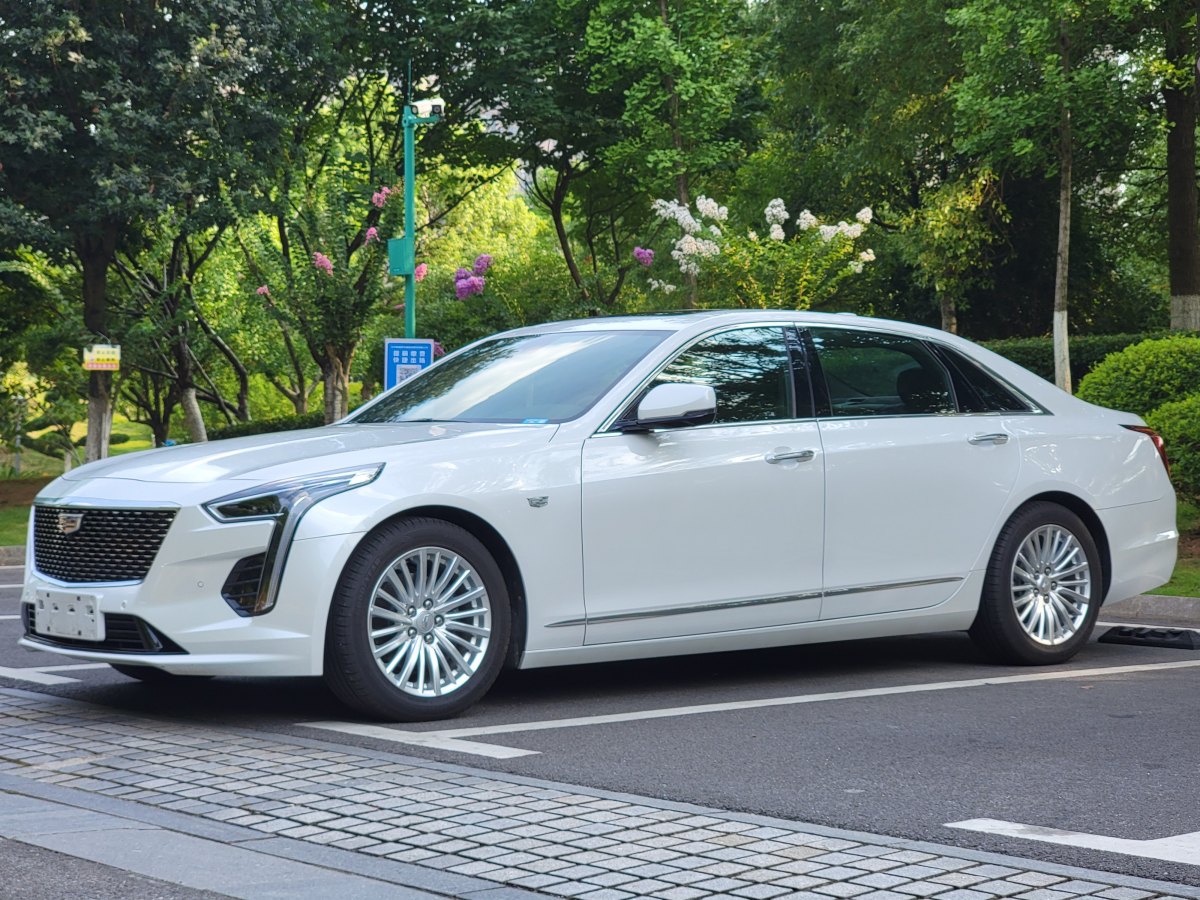 凱迪拉克 CT6  2022款 28T 豪華型圖片