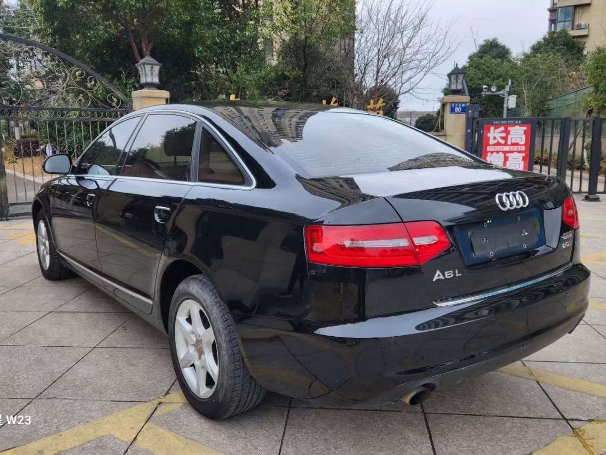 2011年4月奧迪 奧迪A6L  2011款 2.0 TFSI 自動(dòng)標(biāo)準(zhǔn)型