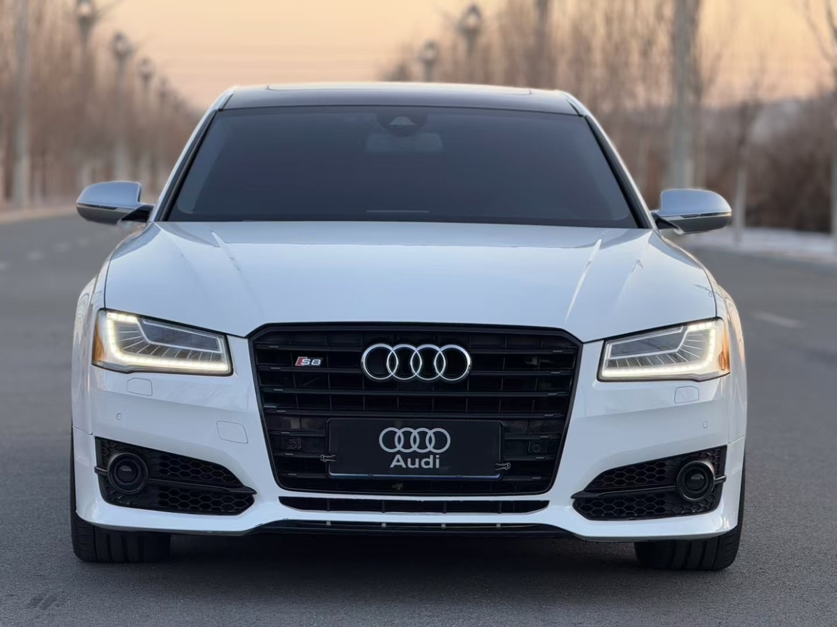 奧迪 奧迪A8  2014款 A8L 45 TFSI quattro豪華型圖片