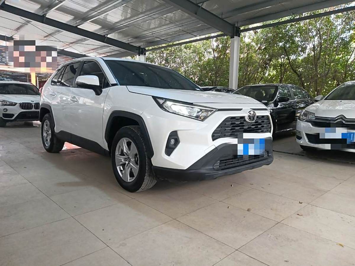 豐田 RAV4榮放  2024款 2.0L CVT兩驅(qū)都市版圖片