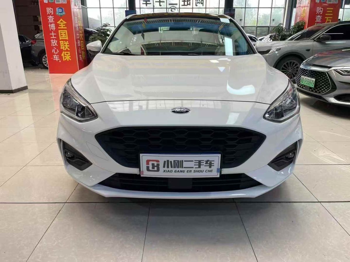 福特 福克斯  2019款 ST 歐洲版圖片