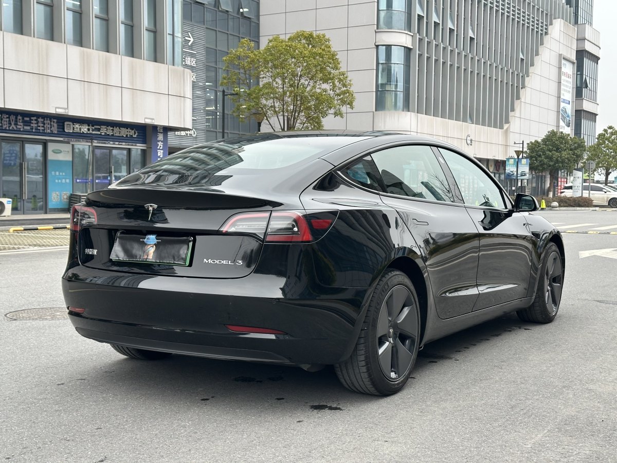 特斯拉 Model Y  2022款 改款 后輪驅(qū)動版圖片