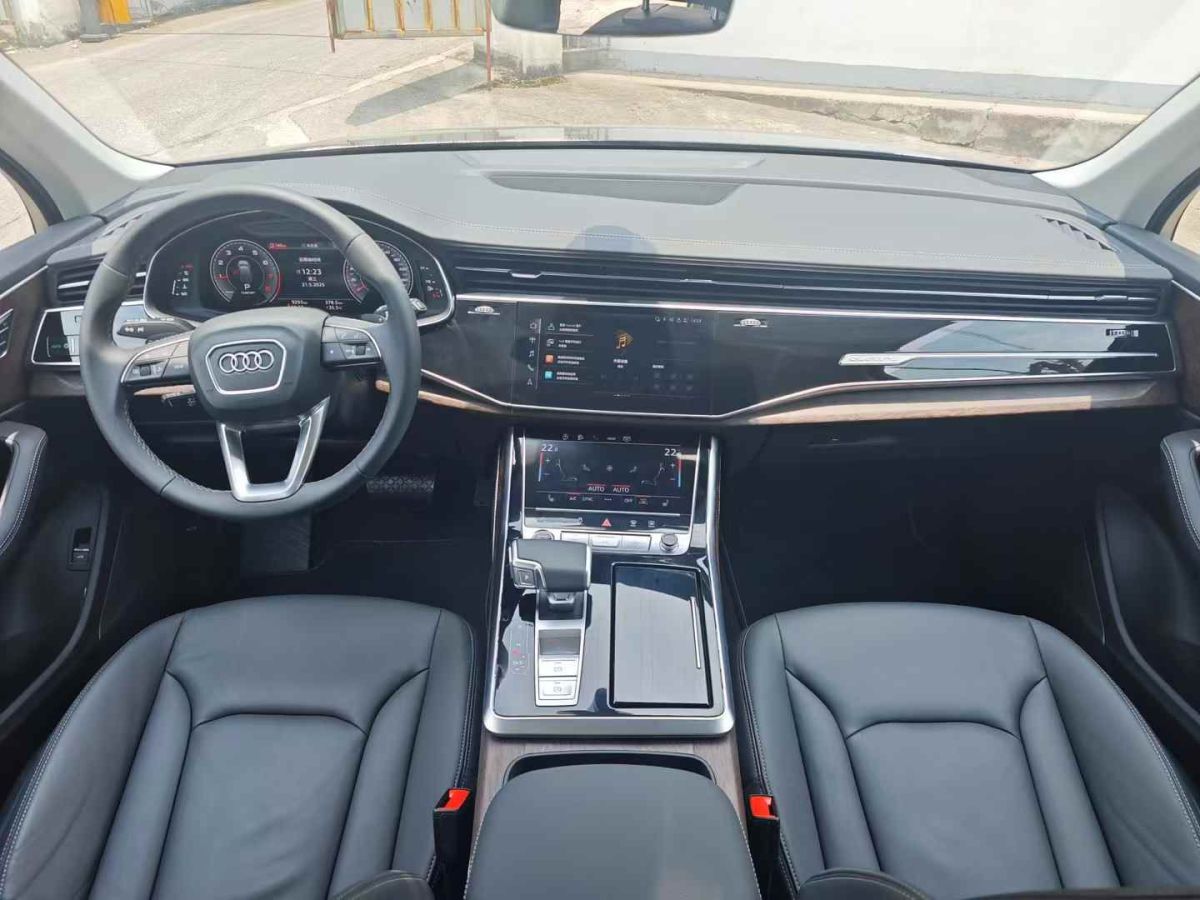 奧迪 奧迪Q7  2024款 45 TFSI quattro S line運動型圖片