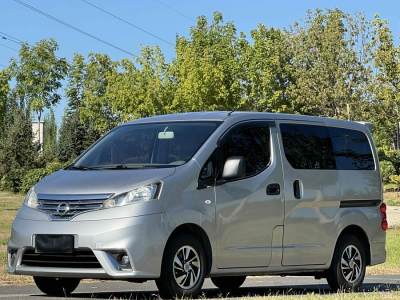 2016年9月 日產(chǎn) NV200 改款 1.6L CVT豪華型圖片