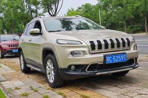 自由光 Jeep 2.4L 精英版