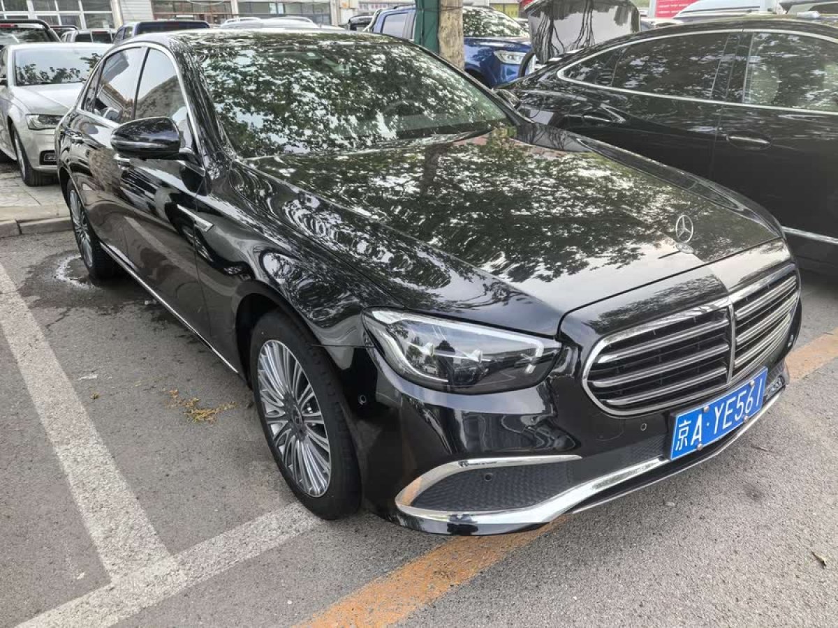 奔馳 奔馳E級  2021款 改款 E 300 L 時尚型圖片