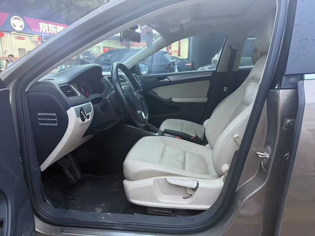 大眾 速騰  2015款 1.6L 自動時尚型圖片