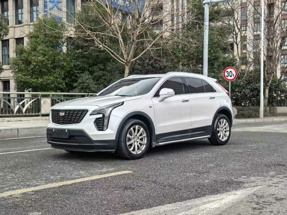 凱迪拉克 CT6  2019款 28T 領(lǐng)先運動型圖片