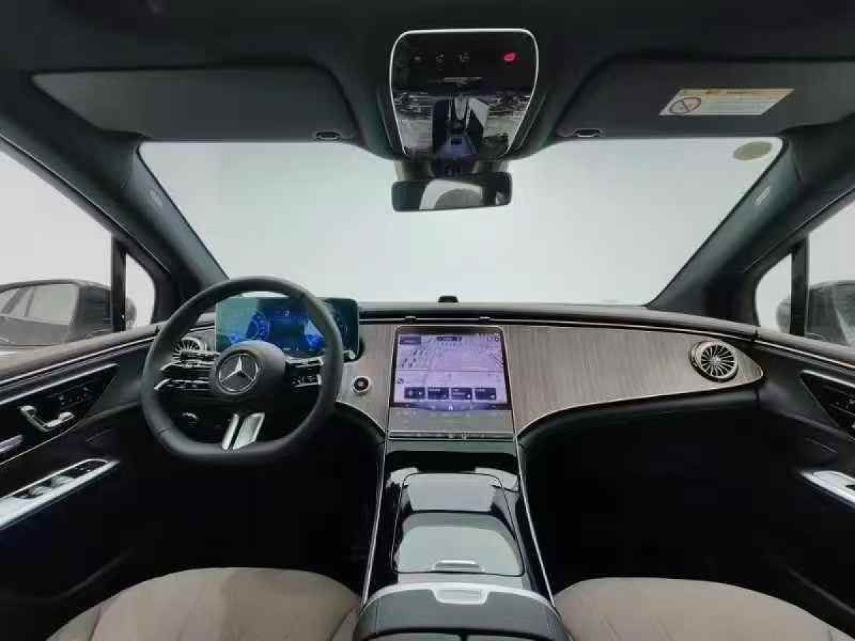 奔馳 奔馳GLC  2024款 GLC 300 4MATIC 轎跑SUV圖片