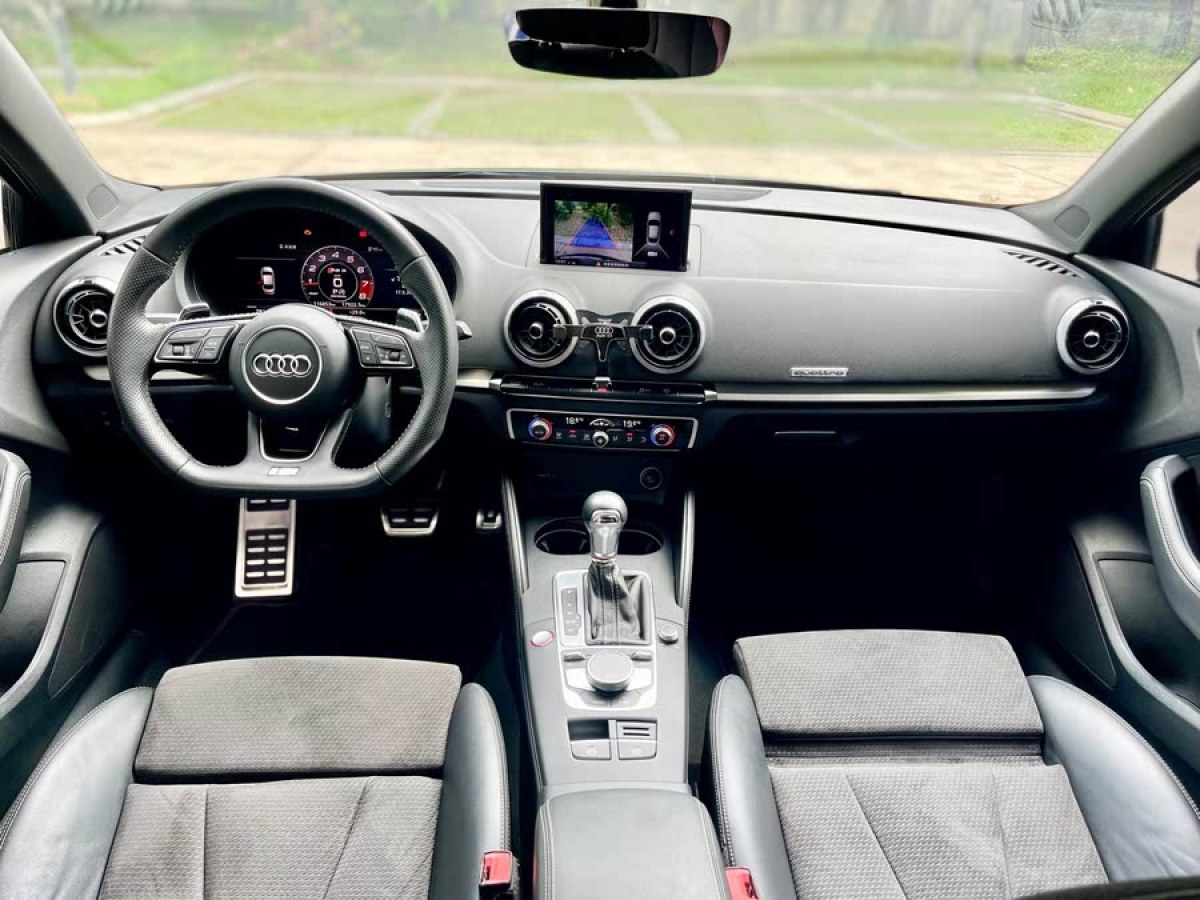 奧迪 奧迪S3  2017款 改款 S3 2.0T Limousine圖片