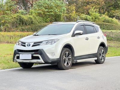 2015年4月 豐田 RAV4榮放 2.0L CVT兩驅(qū)都市版圖片