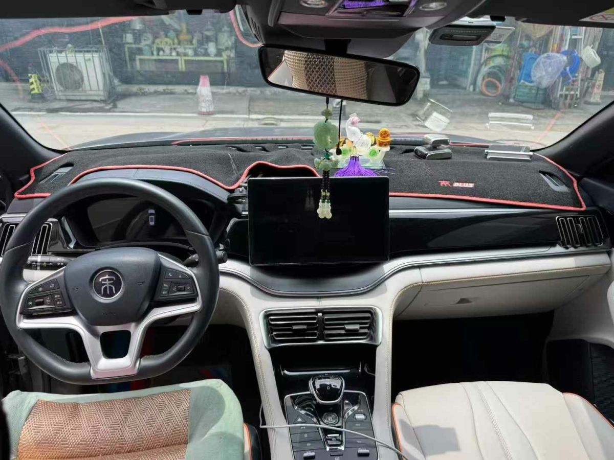比亞迪 宋MAX新能源  2022款 DM-i 105KM 尊榮型圖片
