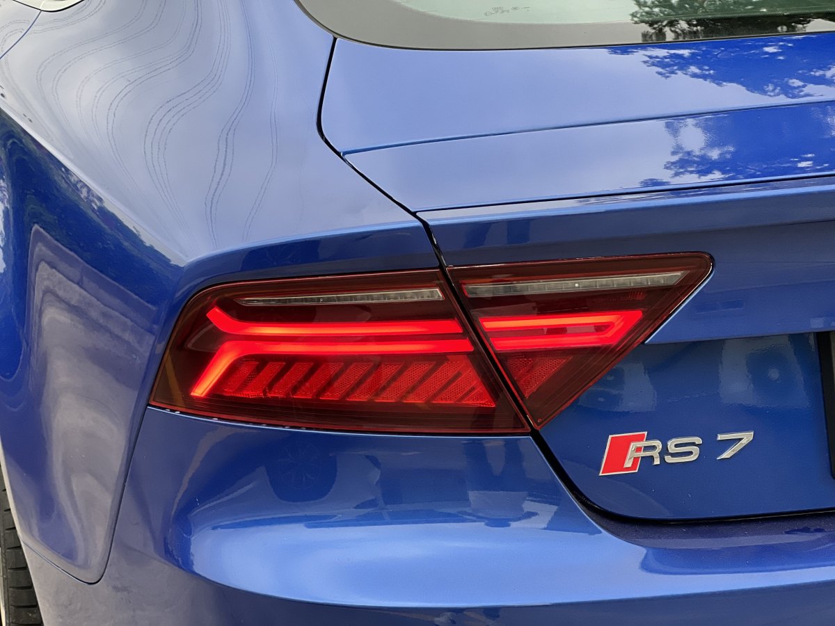 奧迪 奧迪RS 7  2016款 RS 7 4.0T Sportback圖片