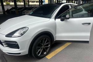 Cayenne 保时捷 Cayenne Turbo 4.0T