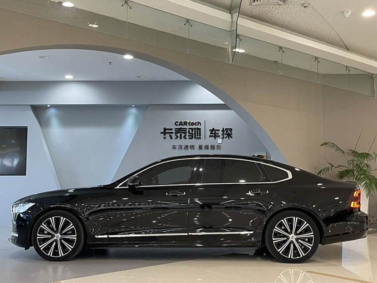 沃爾沃 S90新能源  2021款 T8 E驅(qū)混動 智雅豪華版圖片