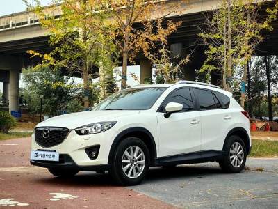 2015年3月 馬自達(dá) CX-5 2.0L 自動(dòng)四驅(qū)尊貴型圖片