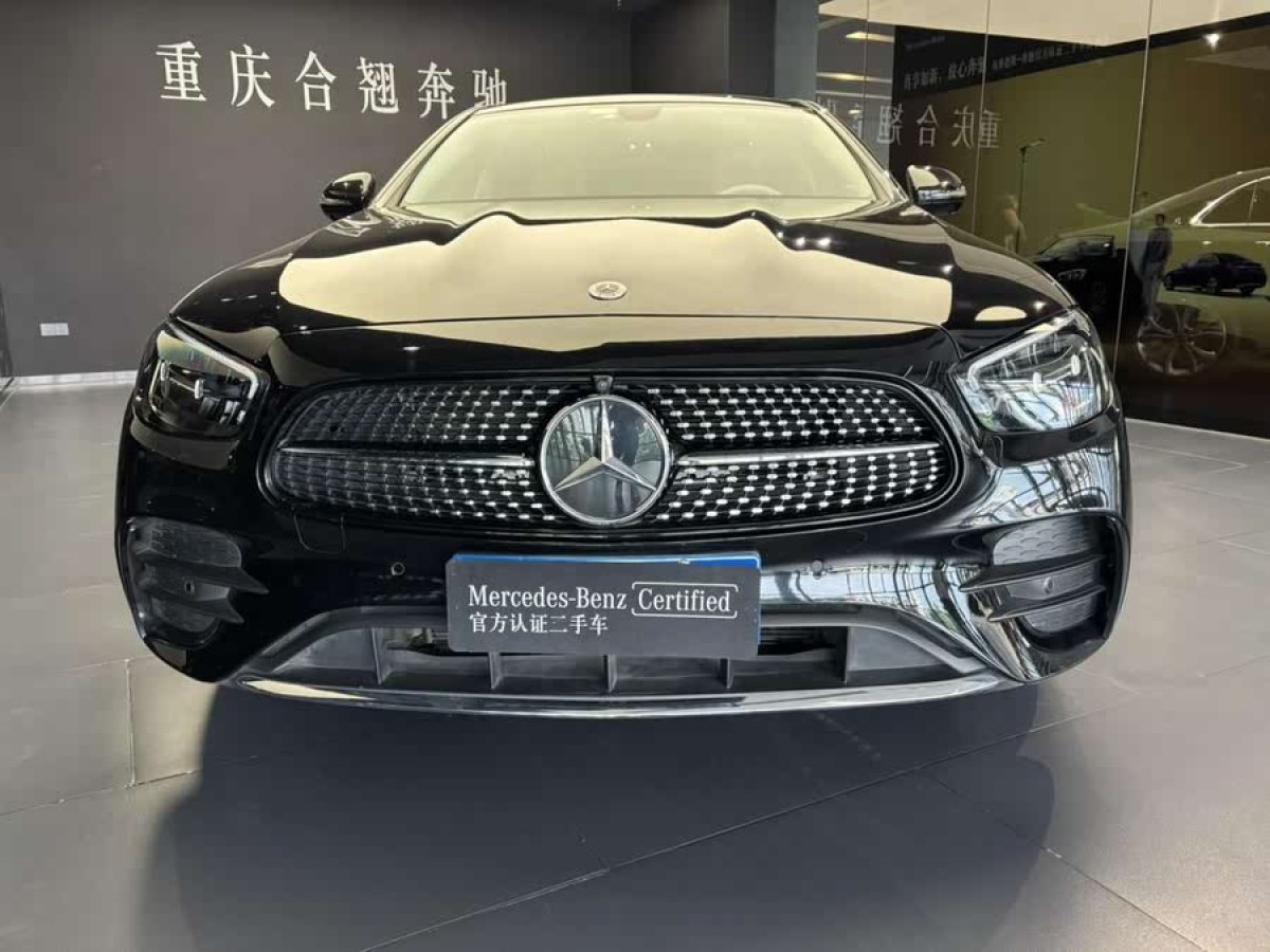 奔馳 奔馳E級(jí)  2022款 改款 E 300 L 運(yùn)動(dòng)豪華型圖片