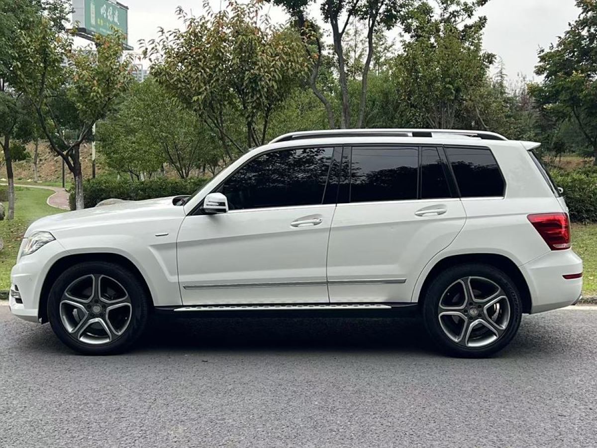 奔馳 奔馳GLK級  2015款 GLK 300 4MATIC 時尚型 極致版圖片