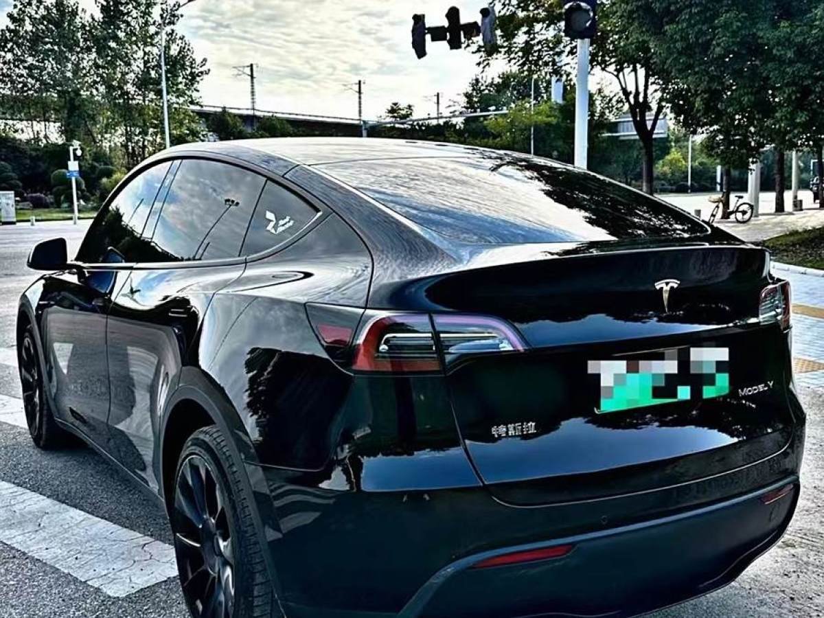 特斯拉 Model Y  2022款 改款 長續(xù)航全輪驅(qū)動版圖片