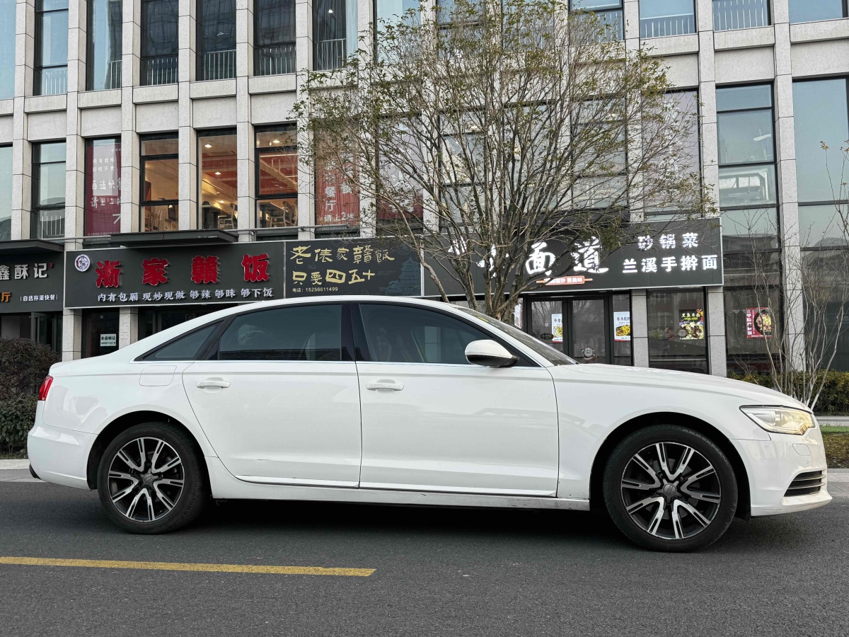 奧迪 奧迪A6L  2014款 TFSI 標(biāo)準(zhǔn)型圖片