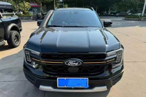 E全順 福特 廂式運(yùn)輸車 長(zhǎng)軸中頂 3座 100.96kWh