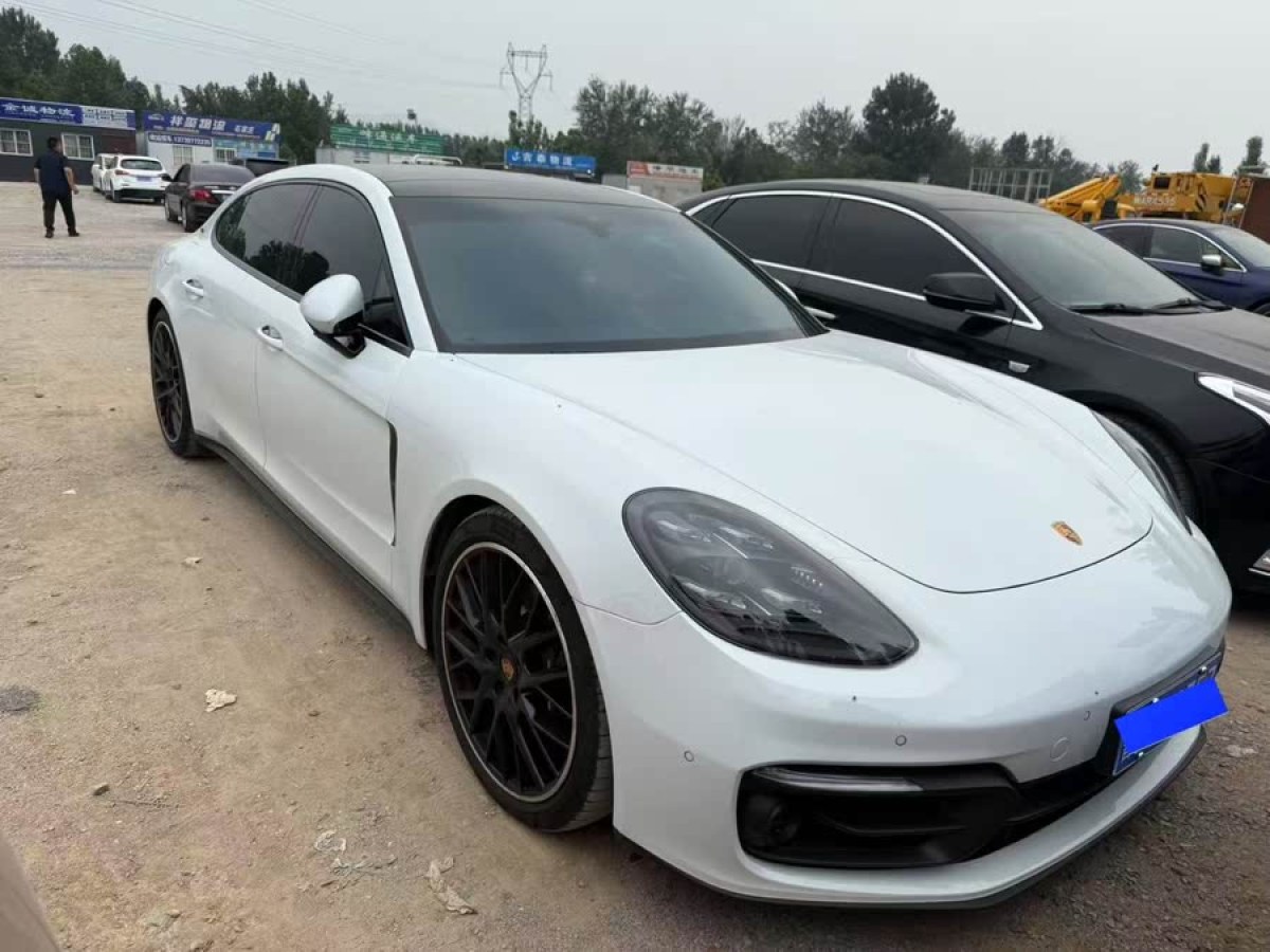 保時(shí)捷 Panamera  2023款 改款 Panamera 4 行政加長鉑金版 2.9T圖片