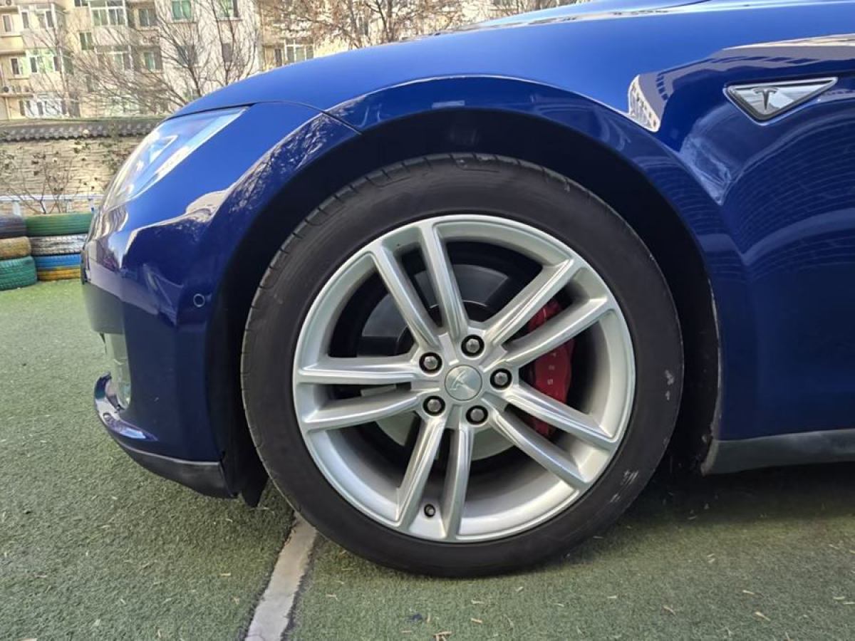 特斯拉 Model S  2015款 Model S 70D圖片