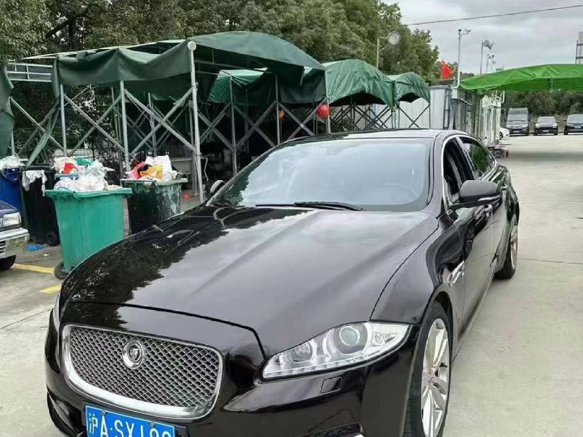 捷豹 XJ  2013款 XJL 3.0 SC 全景商務(wù)版圖片